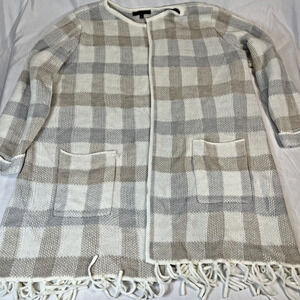 Adrienne Vittadini Women’s Plaid Knit Cardigan Sweater Fringe Hem Size XL